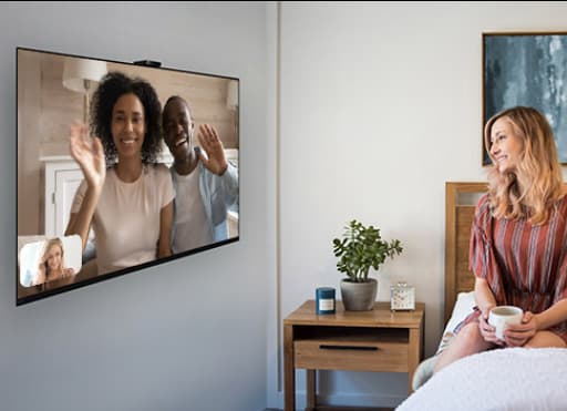 Google Meetに対応 離れた場所での仕事やチャットも大画面で